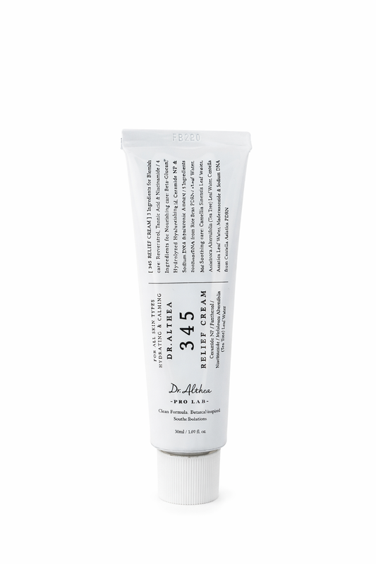 Crema calmante Dr. Althea 345 Relief Cream que hidrata profundamente, calma la piel sensible y ayuda a reparar la barrera cutánea